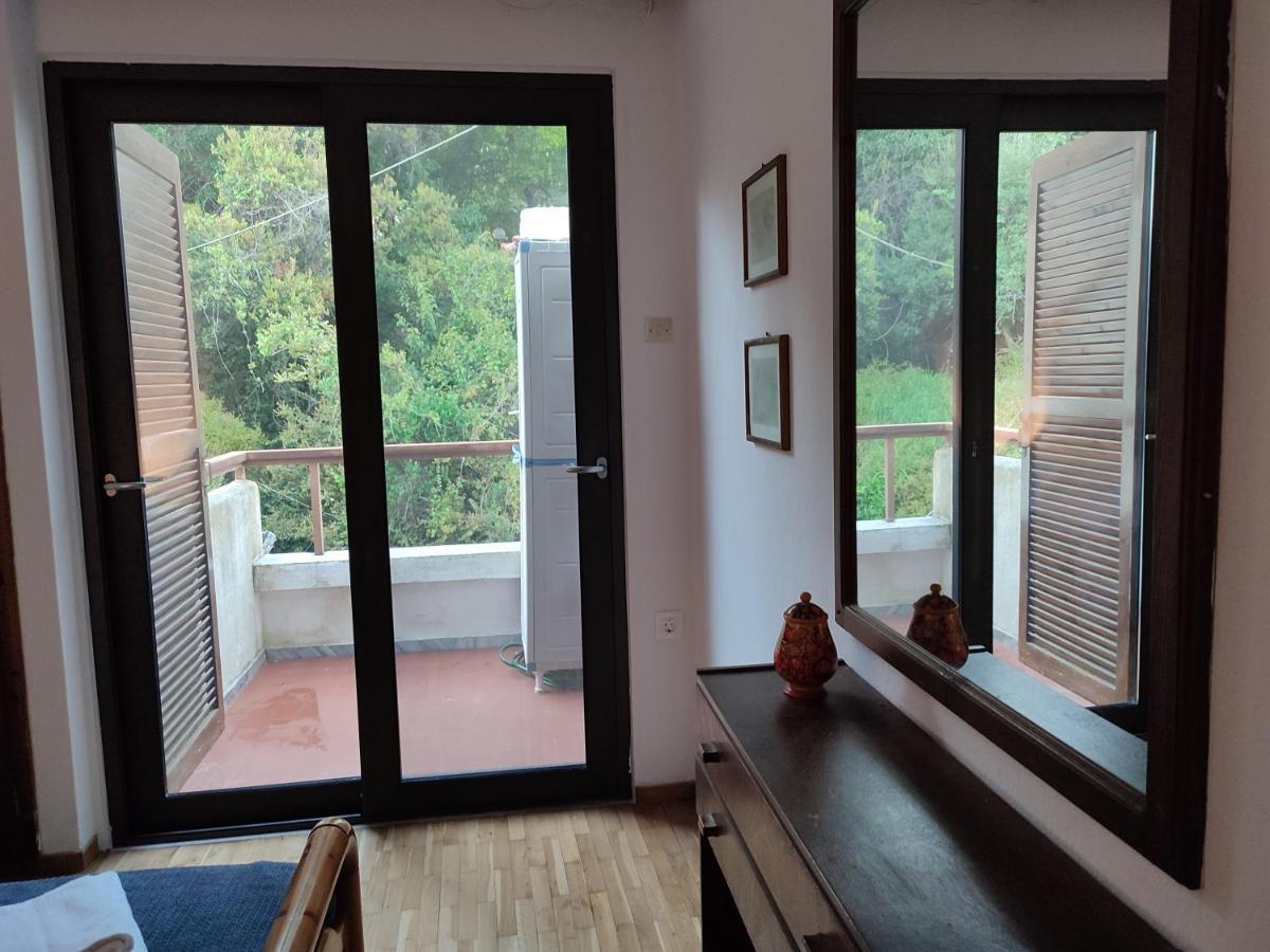 Beach House Emme Palaiontsiflikion Ngoại thất bức ảnh